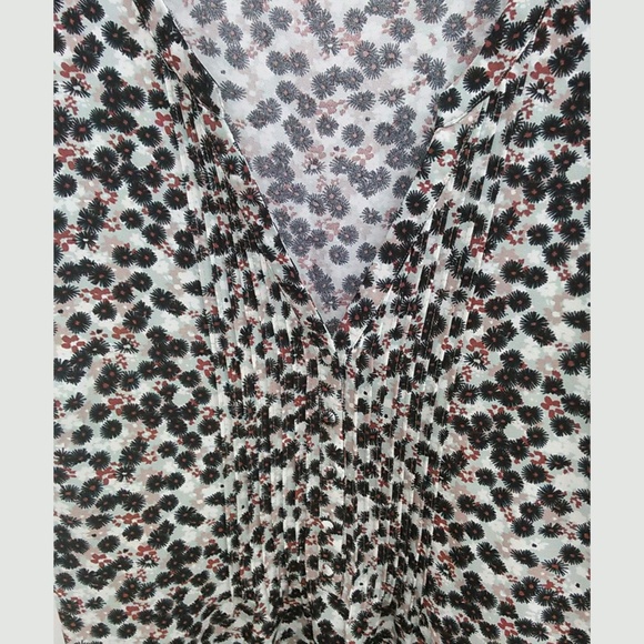 Modcloth Fervour Plus Sz Short Sleeve Top Floral - Picture 2 of 6